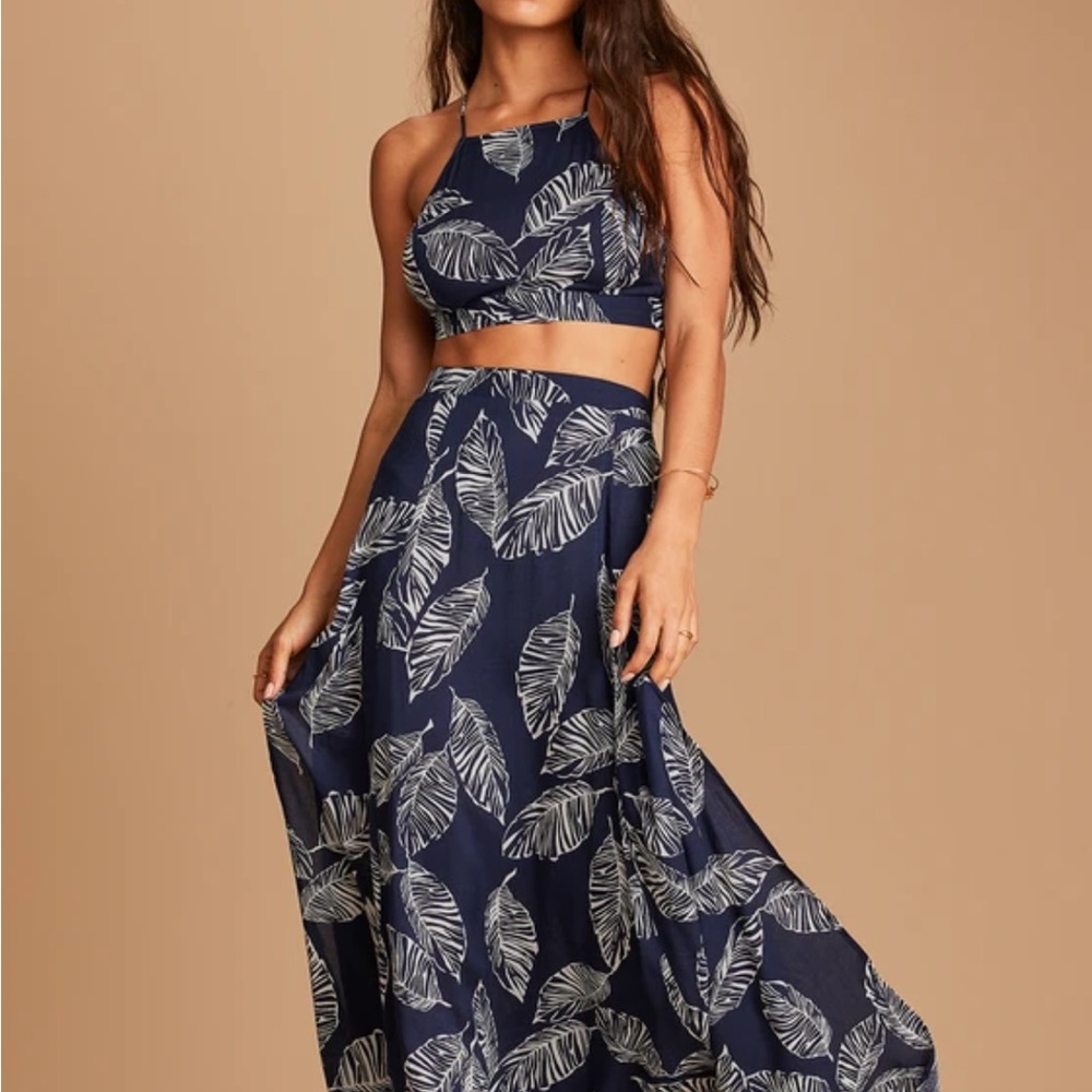Blue A-line maxi skirt set for resort wear